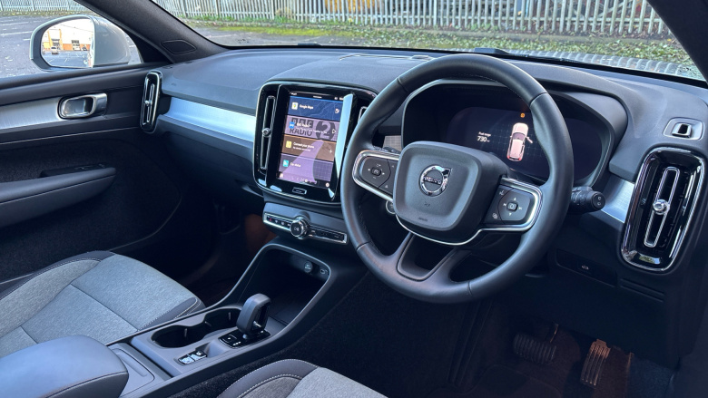 Volvo XC40 2.0 B3P Core 5dr Auto Petrol Estate